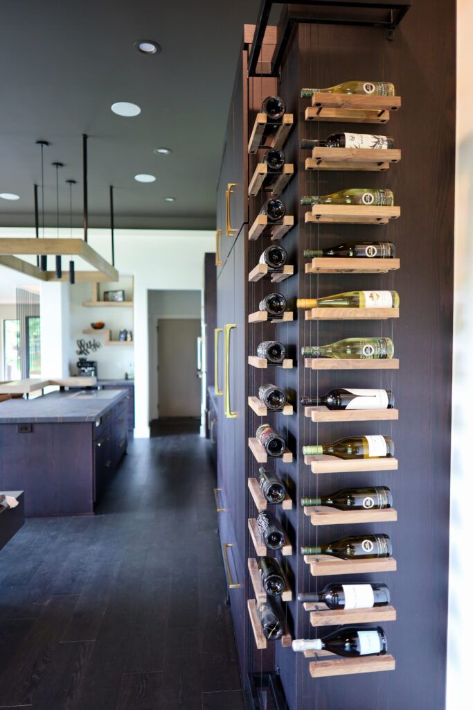 20000101_050739420_iOS-683x1024