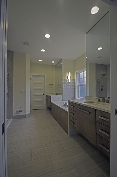 Master-Bath