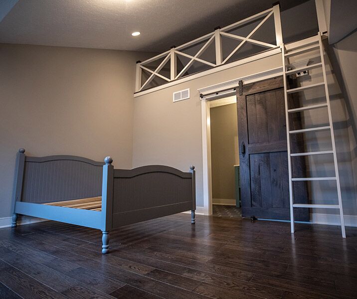 HomeSpotlight3-Carousel8