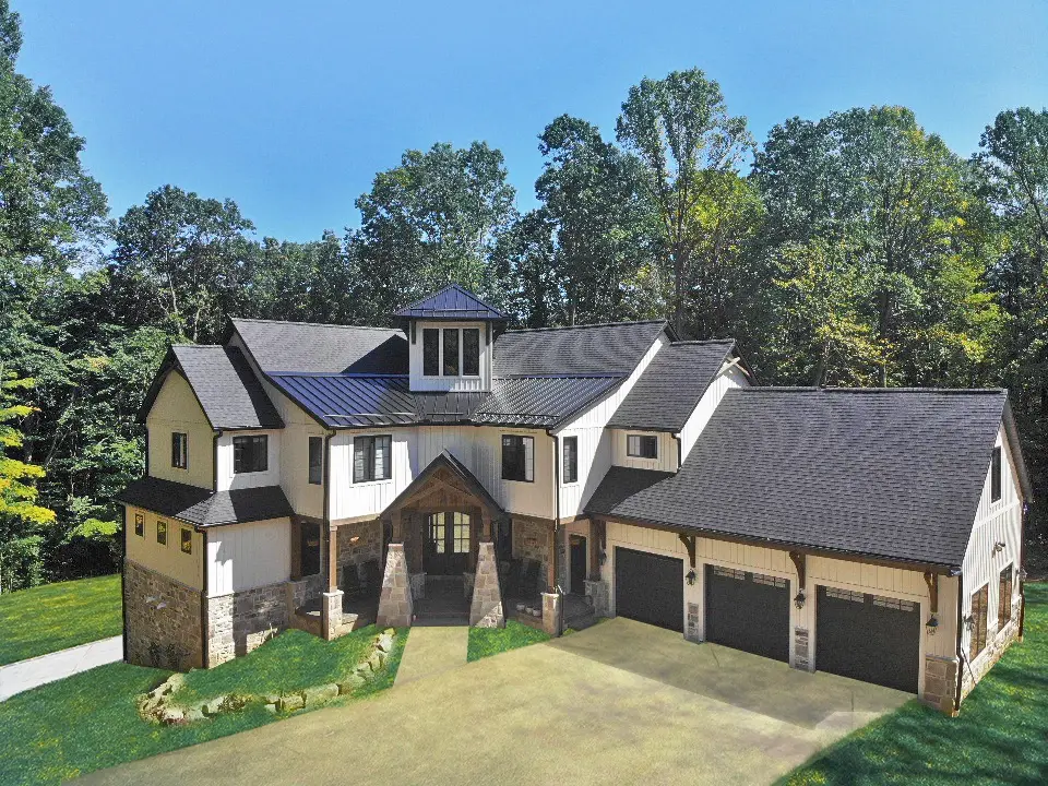 LizDonnellyPhoto-2 (1)